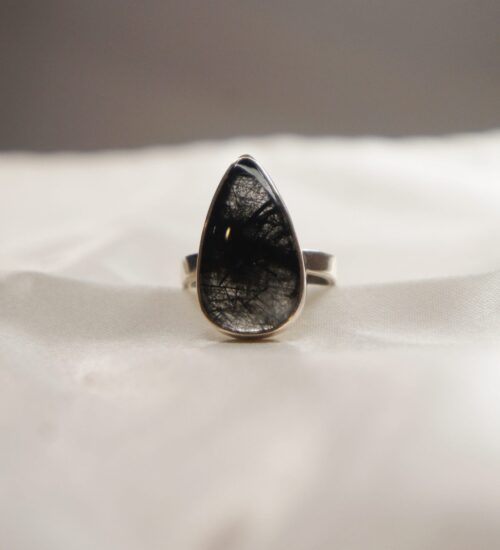 Black rutile tear drop