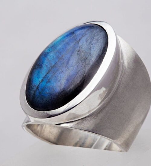 Labrodorite Oval Tube Ring