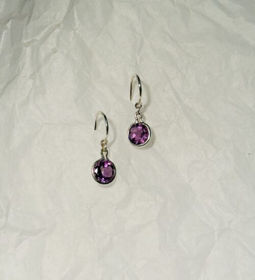 Amethyst Fish Hook Round