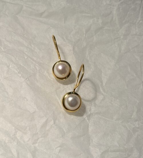 Pearl Round Hook Earrings (Yellow Gold plated)